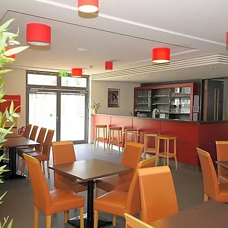 Borussia Hotel 3*