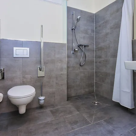 Borussia Hotel 3*