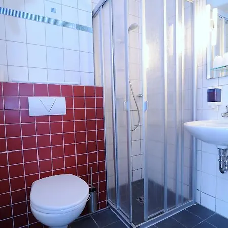 Borussia Hotel Dusseldorf